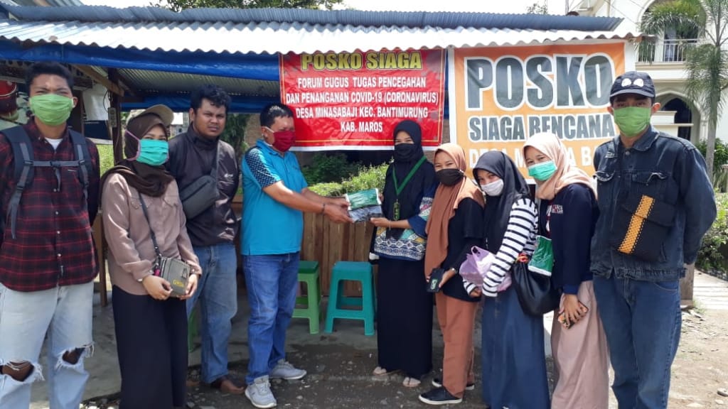 HMI Komisariat Kesehatan Cabang Butta Salewangang Maros, Bagikan Masker Gratis