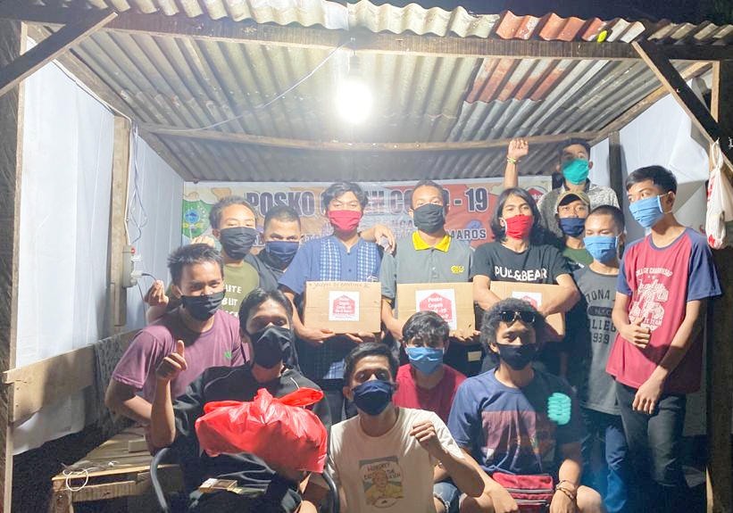 Tim Posko Covid -19 Kel Bontoa Kecamatan Mandai Aksi Sosial Berbagi Bantuan Pangan Kepada Warga