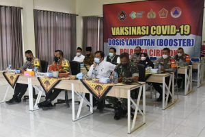 Bertempat Di SMAN 1 Arjawinangun, Kapolresta Cirebon Hadiri Zoom Meeting Vaksinasi Serentak Bersama Kapolri