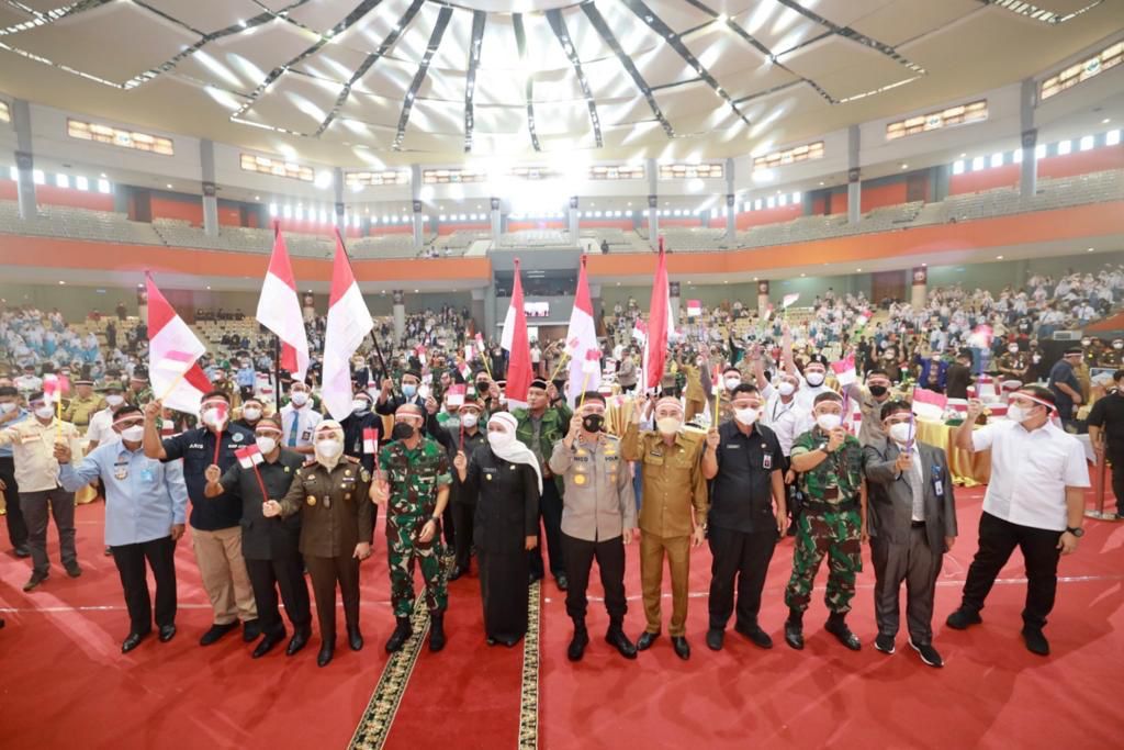 Forkopimda Jatim dan Elemen Masyarakat Deklarasi Anti Narkoba dan Cinta NKRI di Universitas Negeri Malang