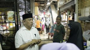Blusukan ke Pasar Tradisional Johar Baru Dan Rawasari,Gus Syaifuddin Mendengar Keluhan Pedagang Sekaligus Cek Harga
