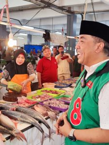 Aksi Calon DPD RI Gus Syaifuddin Blusukan Sapa Warga di Pasar Tradisional Kemayoran Dan Cempaka Putih Jakarta Pusat
